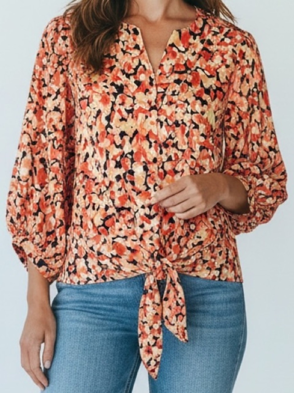 Chicos Size 1 U.S. 8 Kikua Coral Zinnia Camo Tie Front Top